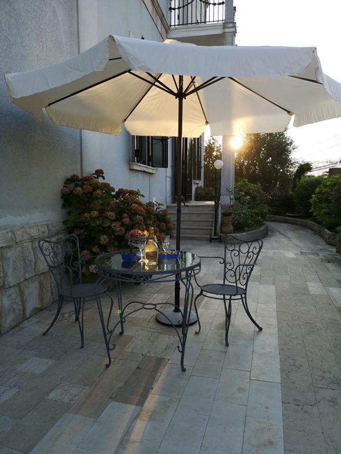 B&B Villa Maria Джовинаццо Экстерьер фото